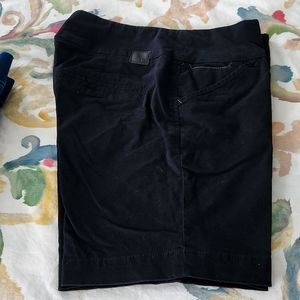 Size 6 Jag Jean Shorts